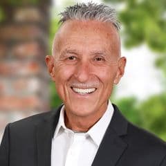 Michael Davis-The Wall Team