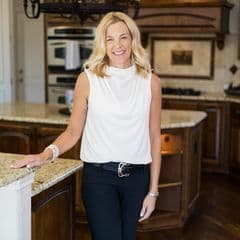 Christy Arnold